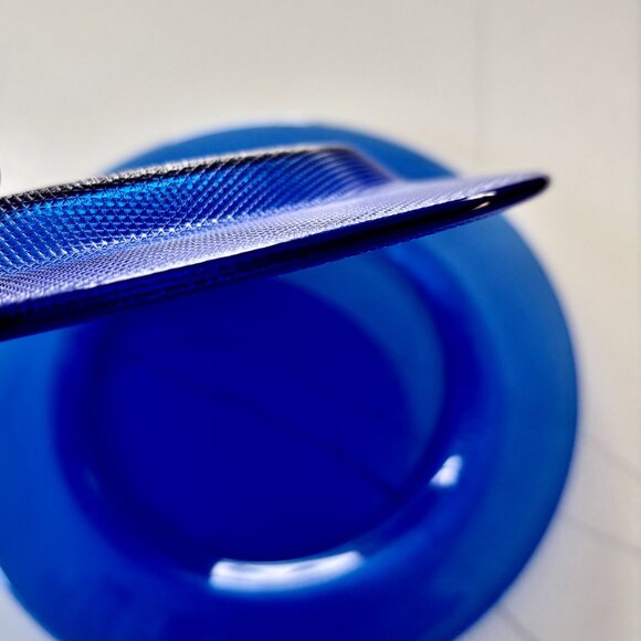 Rare Cobalt Blue Glass Dinner Plates Etched  Textured Underside Set of 2 - Picture 8 of 12